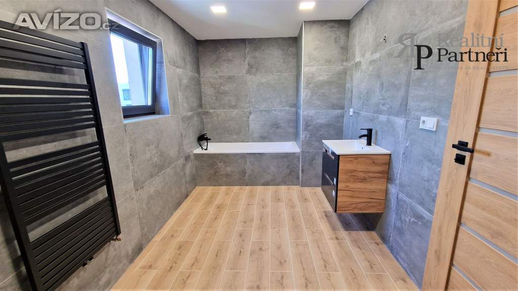 Foto inzerátu Prodej dvou rodinných domů, ul. Betonářská, Slezská Ostrava-Muglinov