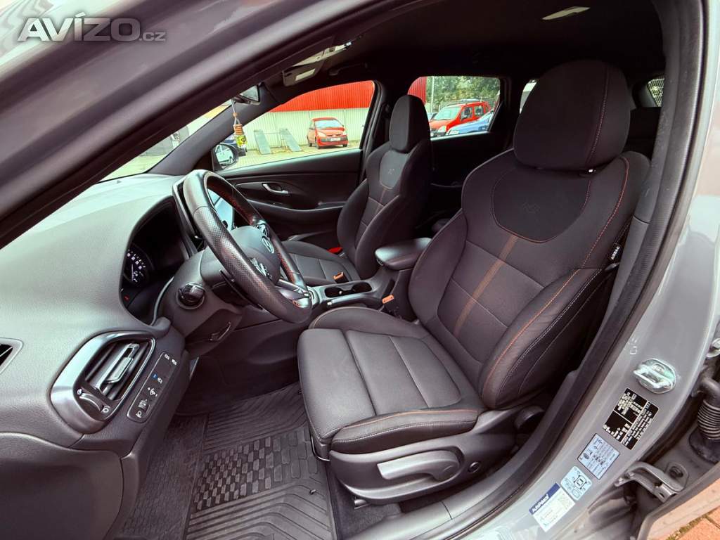 Foto inzerátu Hyundai i30 1.5 T-GDi N Line DCT, ČR, 1.M