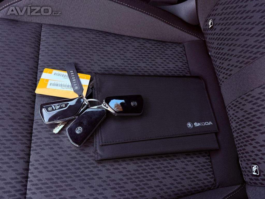 Foto inzerátu Škoda Octavia 2.0 TDi Style DSG, ČR, 1.Maj