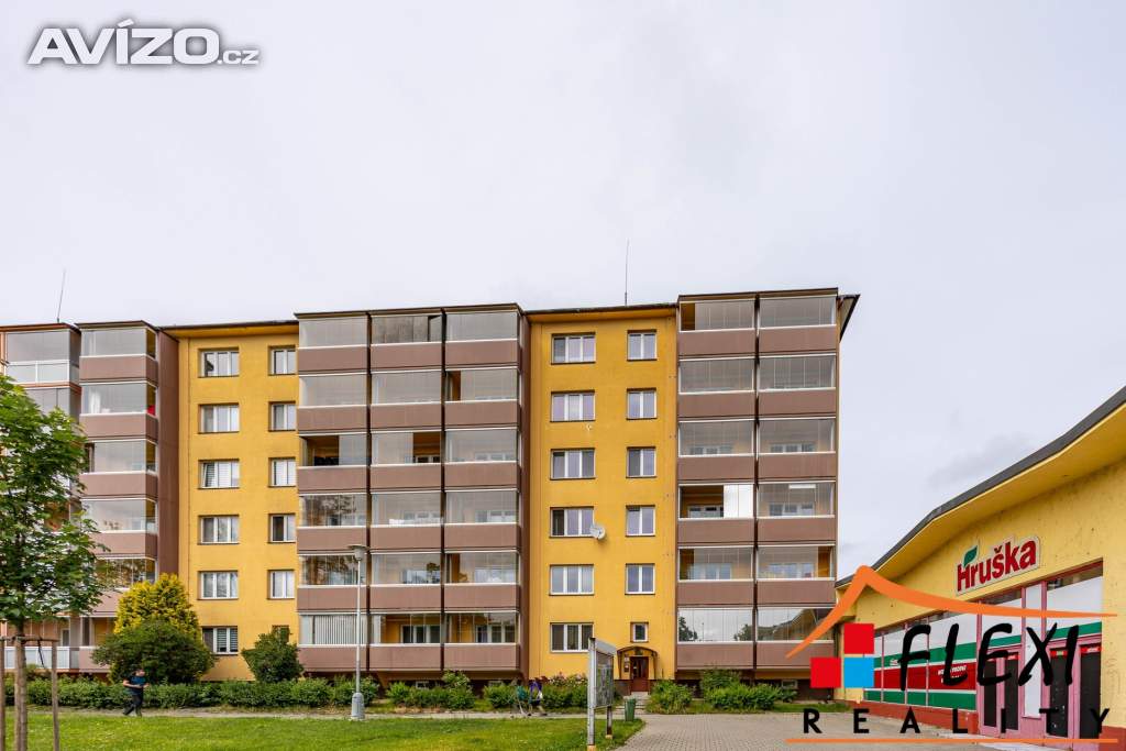Pronájem zařízeného bytu 2+1 s lodžií, 53 m², Ostrava - Poruba