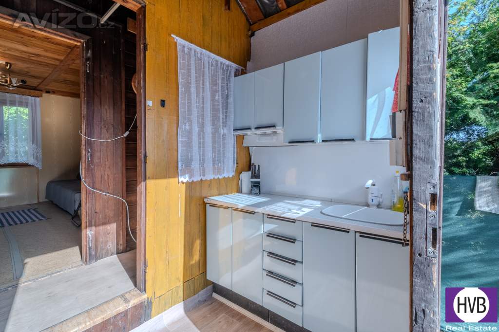 Foto inzerátu Prodej chaty 2+1, 23 m2, pozemek 318 m2, Praskolesy, okr. Beroun