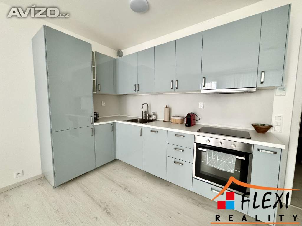 Pronájem zařízeného bytu 1+kk s balkónem,  40,9 m², Ostrava - Moravská Ostrava, ul. F.X.Riepla