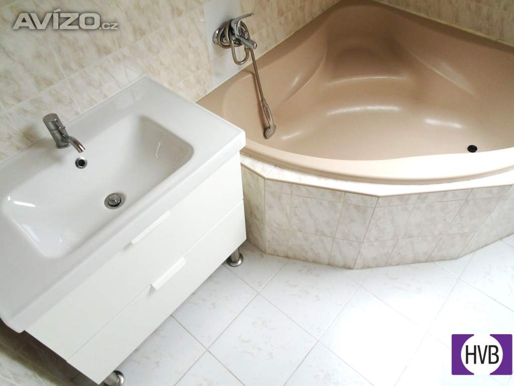 Foto inzerátu Pronájem, byt 2+1 os.vl., 75 m2, OV Nová Ves, ul. Fričova