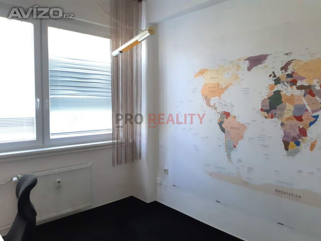 Foto inzerátu Nebytové prostory OV-Poruba, 4. obv. ul. Spartakovců, 12 m2