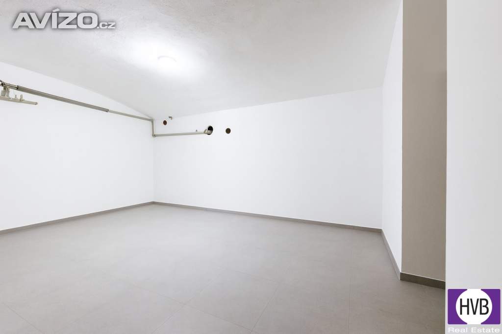 Prodej nebytového prostoru 26,41 m2, OV,  Praha 6 - Břevnov, ul. Nad Motolskou nemocnicí