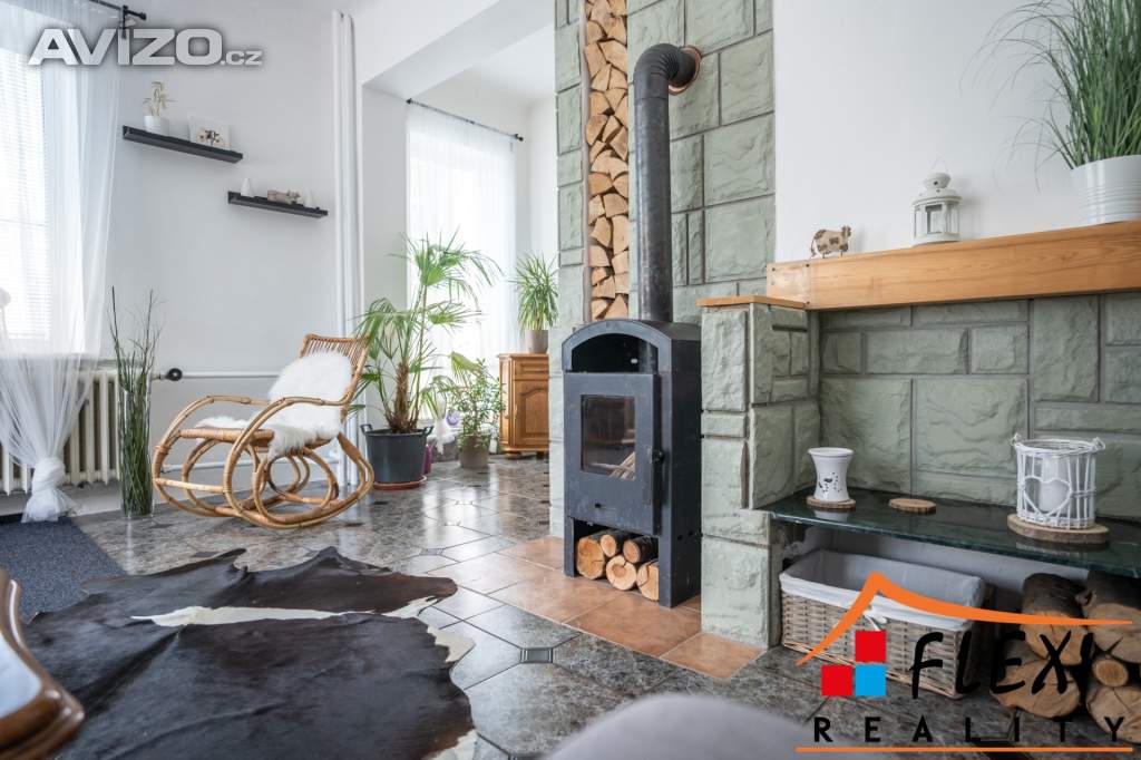 Foto inzerátu Prodej vily (241 m²) s výjimečným pozemkem (3528 m²),  Čeladná II