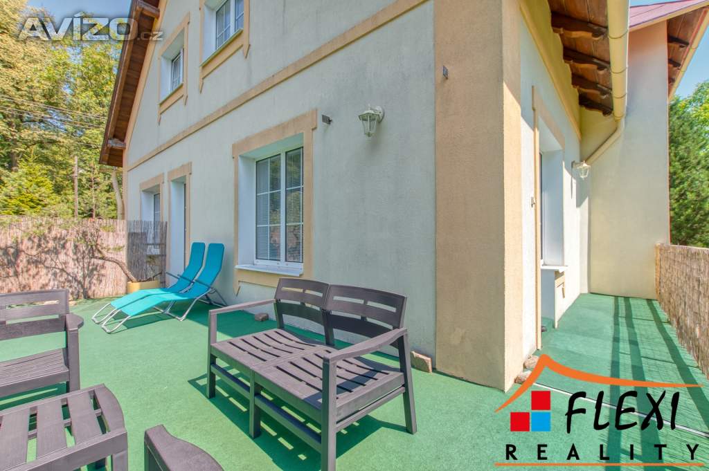 Foto inzerátu Prodej vily (241 m²) s výjimečným pozemkem (3528 m²),  Čeladná II