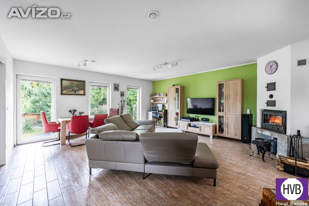 Foto inzerátu Prodej rodinného domu 6+kk 333 m2, pozemek 600 m2, Podolanka, Praha - východ