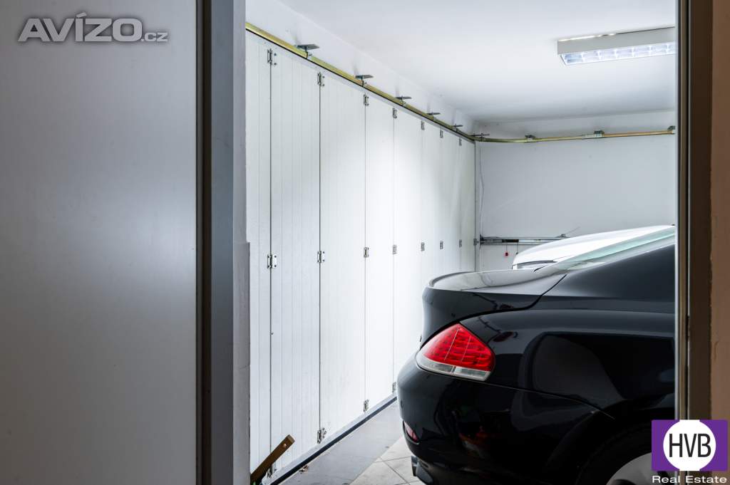 Foto inzerátu Prodej rodinného domu 6+kk 333 m2, pozemek 600 m2, Podolanka, Praha - východ