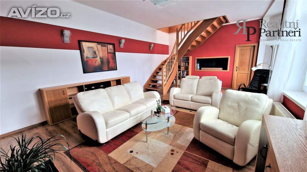 Prodej bytu 4+1 osobní vlastnictví, stará cihlová zástavba, mezonet, ul. Střední, Ostrava, Moravská