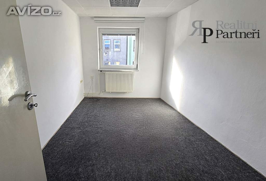 Foto inzerátu Nájem bytové jednotky 5+1, 99 m²,  ul. Sadová, Opava – Předměstí