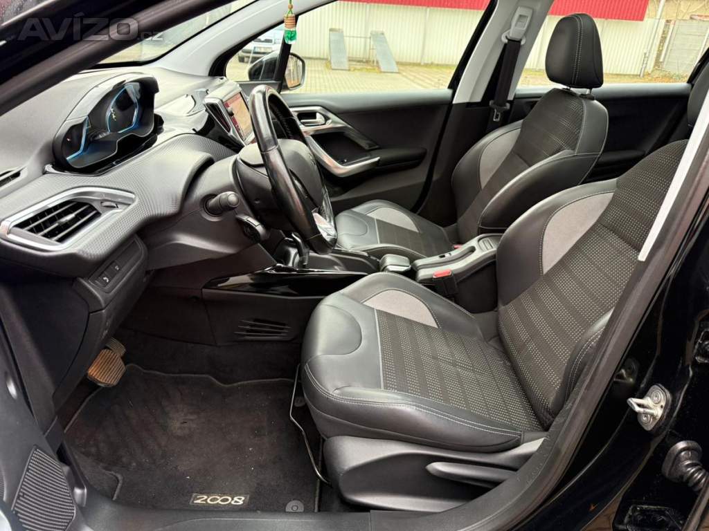 Foto inzerátu Peugeot 2008 1.2 PureTech Allure Aut.