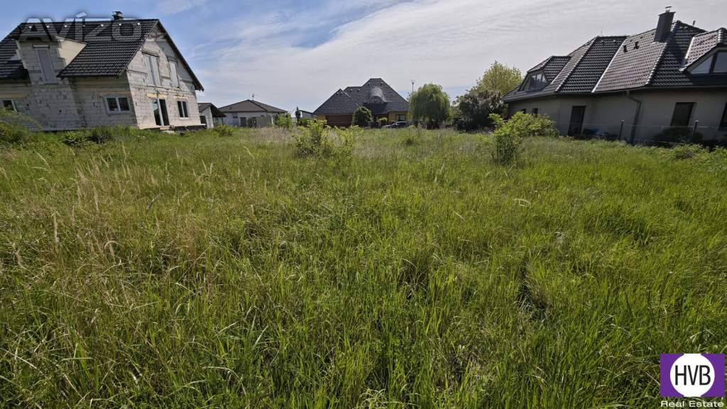 Foto inzerátu Prodej stavebního pozemku 911 m² Lichoceves - Noutonice, Praha - západ