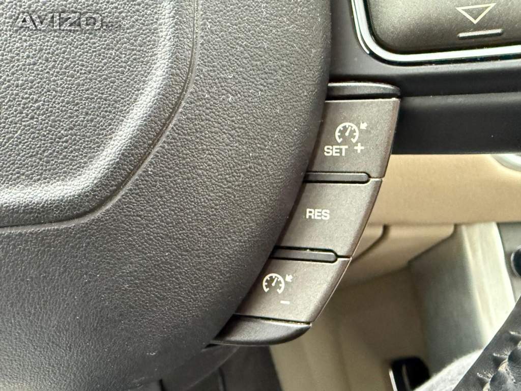 Foto inzerátu Land Rover Range Rover Evoque 2.2 TD4 110kW Meridian, ČR