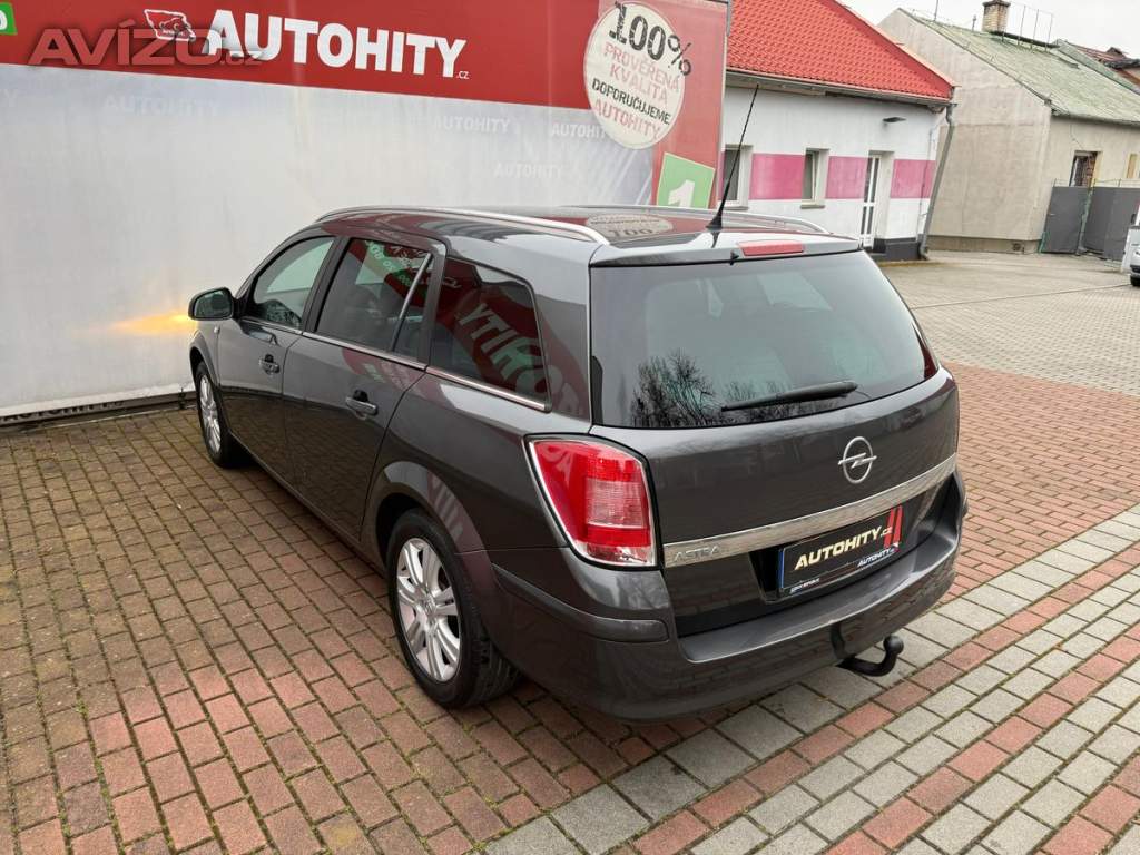 Foto inzerátu Opel Astra 1.6, ČR, Tažné