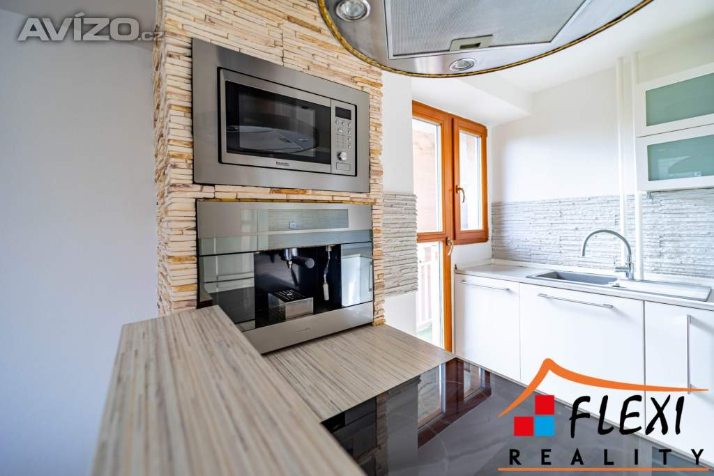 Foto inzerátu Pronájem částečné zařízeného bytu 2+kk s balkónem, 56,20 m², Ostrava - Moravská Ostrava, ul. Petra 