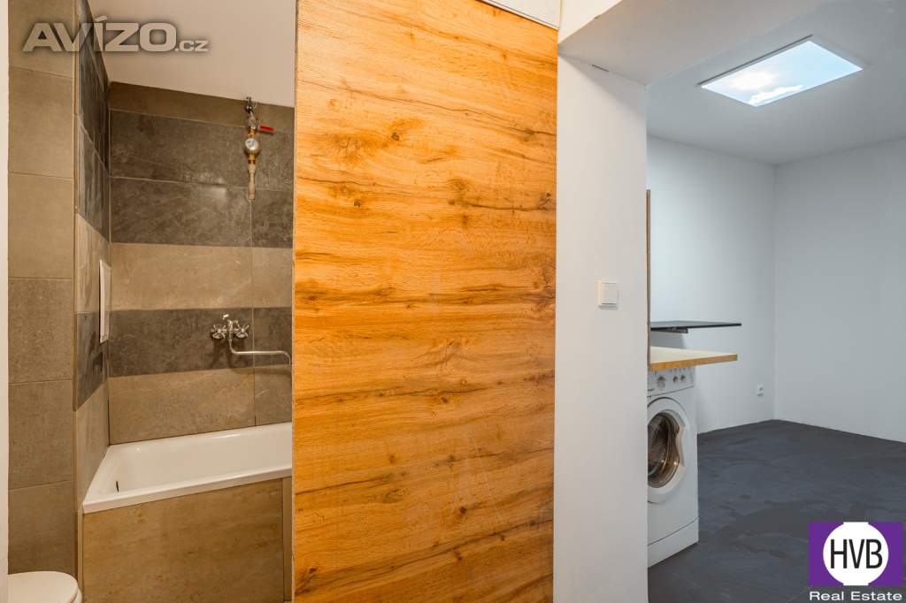 Foto inzerátu Prodej 1+kk jednotky 12,3 m2, OV, Praha 3 - Žižkov, ul. Cimburkova