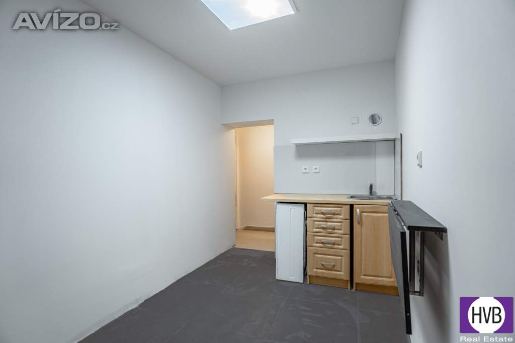 Foto inzerátu Prodej 1+kk jednotky 12,3 m2, OV, Praha 3 - Žižkov, ul. Cimburkova