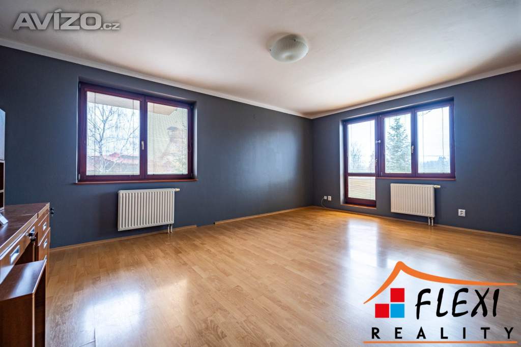 Foto inzerátu Pronájem prostorného bytu 3+1 s balkónem (85,5m²) a vlastní garáží (22 m²), os. vl., Ostrava-Michál