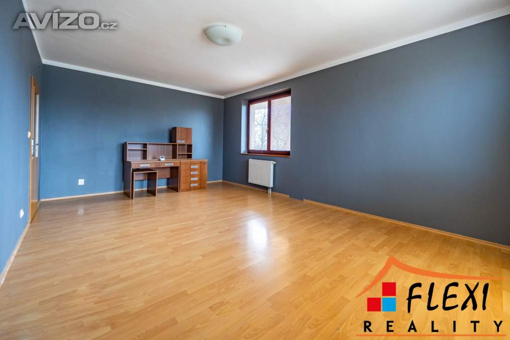 Foto inzerátu Pronájem prostorného bytu 3+1 s balkónem (85,5m²) a vlastní garáží (22 m²), os. vl., Ostrava-Michál