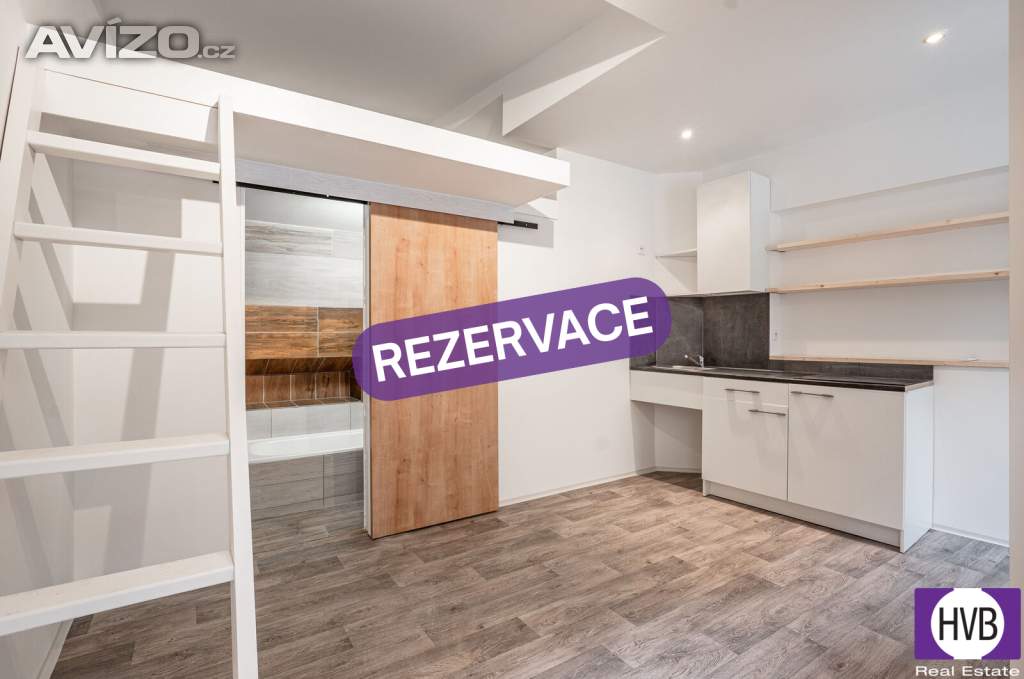 Prodej bytu 1+kk, 16,3 m2 + 4,5 m2 patro na spaní, OV, Praha 3 - Žižkov