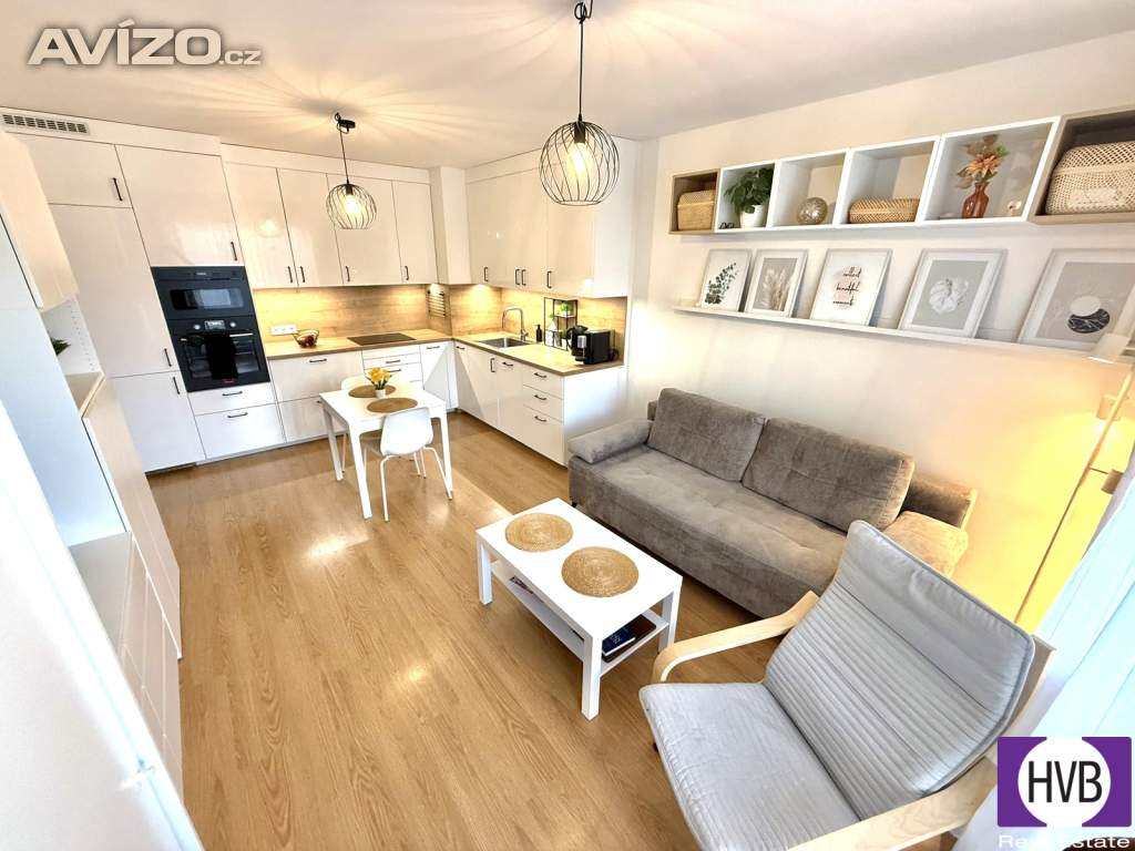 Prodej bytu 2+kk/S/GS 53m2 + předzahrádka 46 m2, OV, Praha 14 - Hloubětín, ul. Za černým mostem