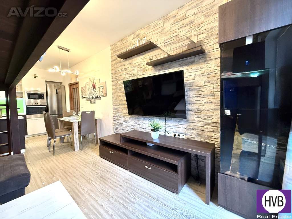Foto inzerátu Prodej bytu 2+kk/B/GS, 61m2, OV, Praha 9 - Letňany, ul. Pavla Beneše