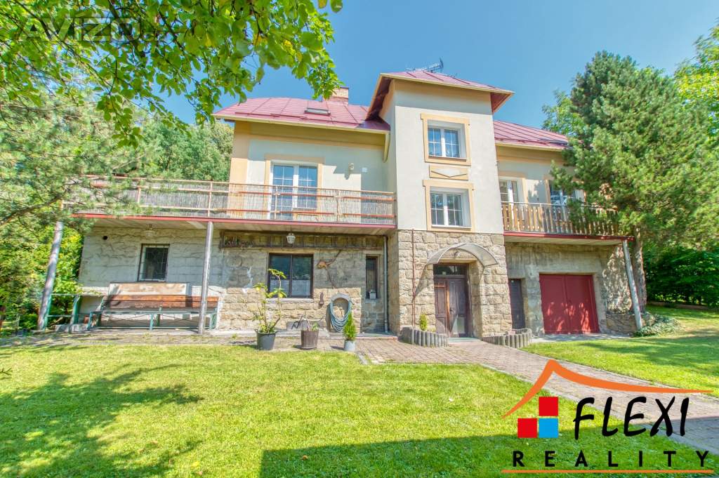 Foto inzerátu Prodej vily (241 m²) s výjimečným pozemkem (3528 m²),  Čeladná II