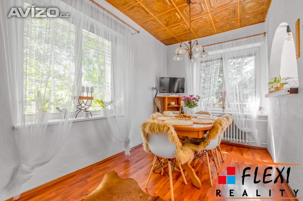 Foto inzerátu Prodej vily (241 m²) s výjimečným pozemkem (3528 m²),  Čeladná II