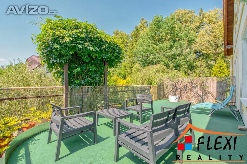 Foto inzerátu Prodej vily (241 m²) s výjimečným pozemkem (3528 m²),  Čeladná II