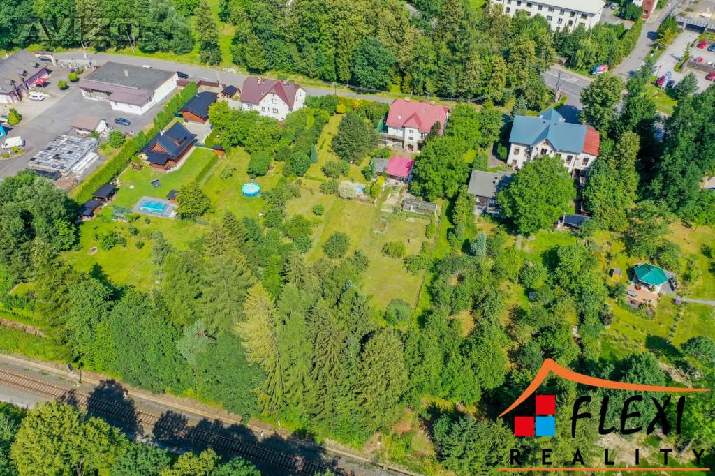 Foto inzerátu Prodej vily (241 m²) s výjimečným pozemkem (3528 m²),  Čeladná II