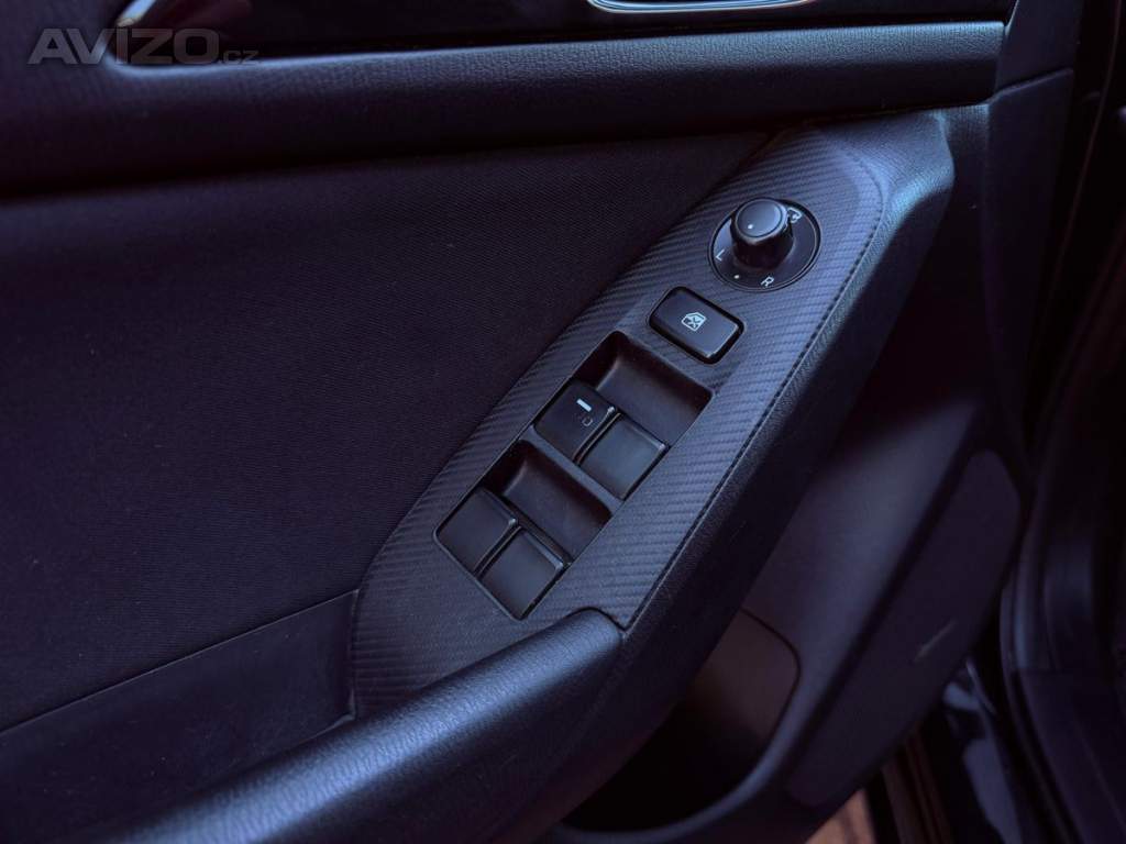 Foto inzerátu Mazda 3 2.0 Skyactiv Sports-Line, Serv