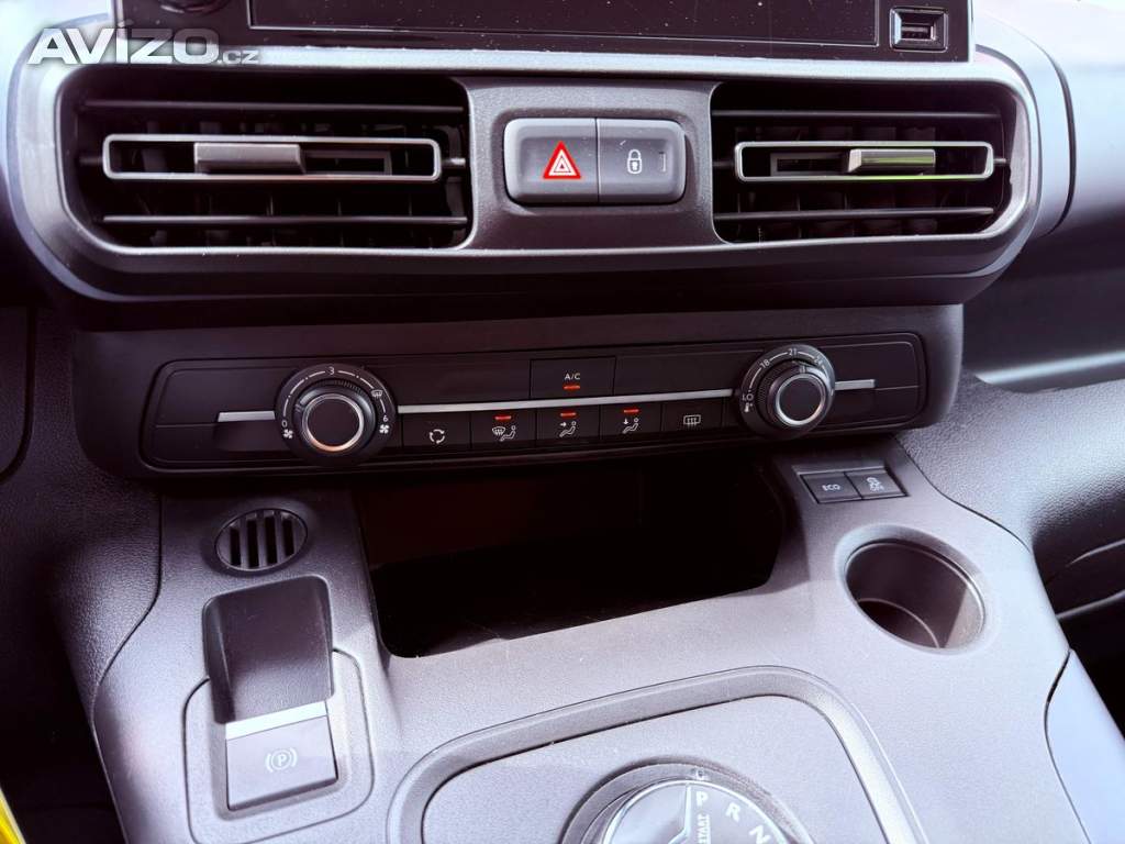 Foto inzerátu Peugeot Rifter 1.5 Blue-HDi Allure Long Aut.