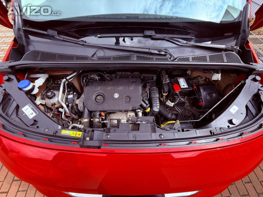Foto inzerátu Peugeot Rifter 1.5 Blue-HDi Allure Long Aut.