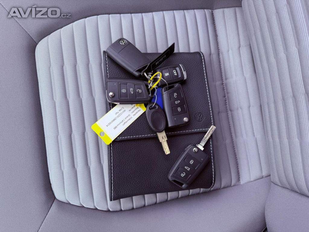Foto inzerátu Volkswagen 2.0 TDi DSG8, Obytný vůz