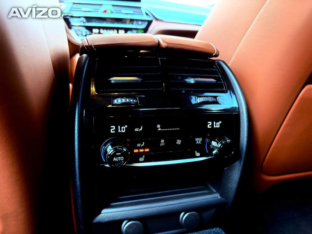 Foto inzerátu BMW M5 xDrive, H&K, ČR, Carbon