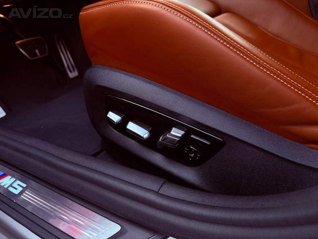 Foto inzerátu BMW M5 xDrive, H&K, ČR, Carbon