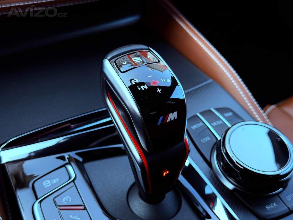 Foto inzerátu BMW M5 xDrive, H&K, ČR, Carbon