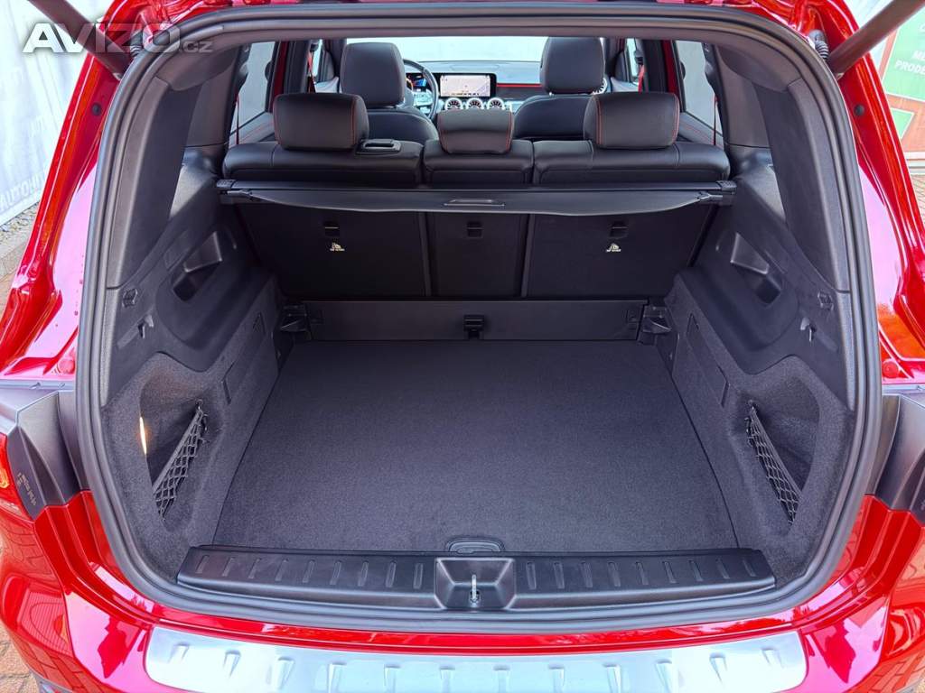 Foto inzerátu Mercedes-Benz GLB 35 AMG 4Matic 8G, ČR, 1.Maj, S