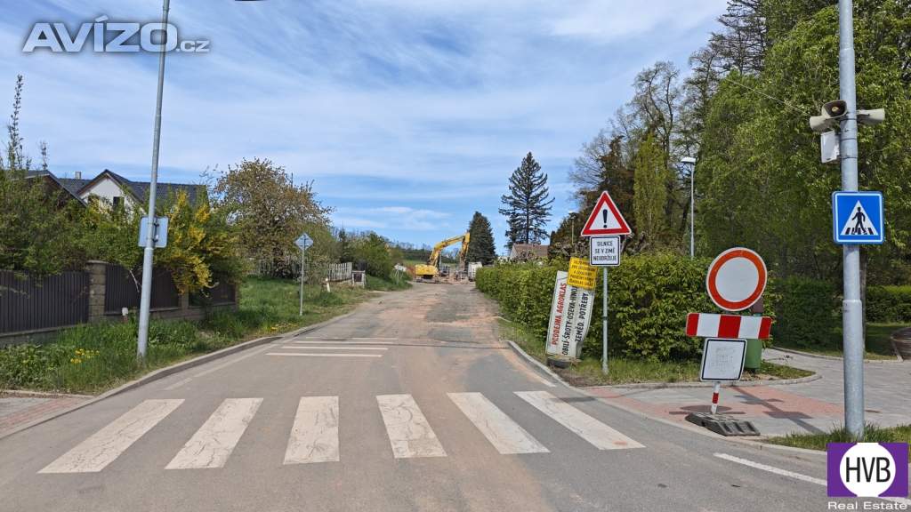 Foto inzerátu Prodej stavebního pozemku 940 m², Úvaly u Prahy, Praha – východ
