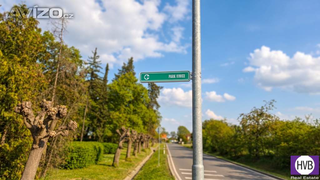Foto inzerátu Prodej stavebního pozemku 928 m², Úvaly u Prahy, Praha – východ