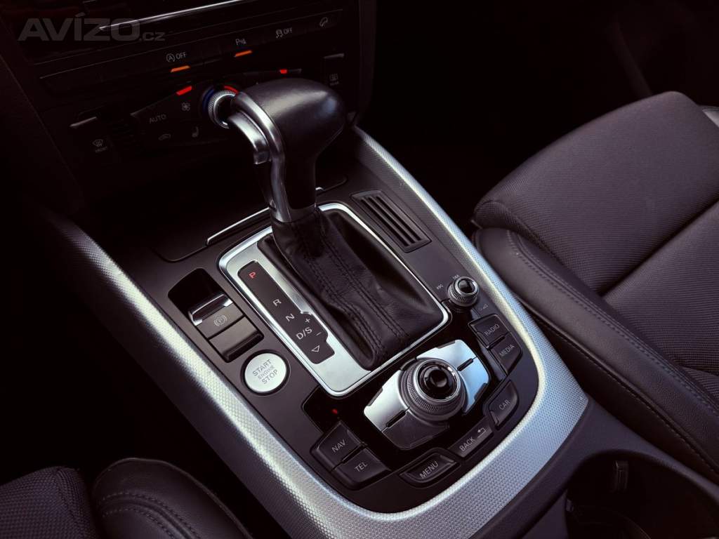 Foto inzerátu Audi Q5 2.0 TDi Quattro S-line Aut.
