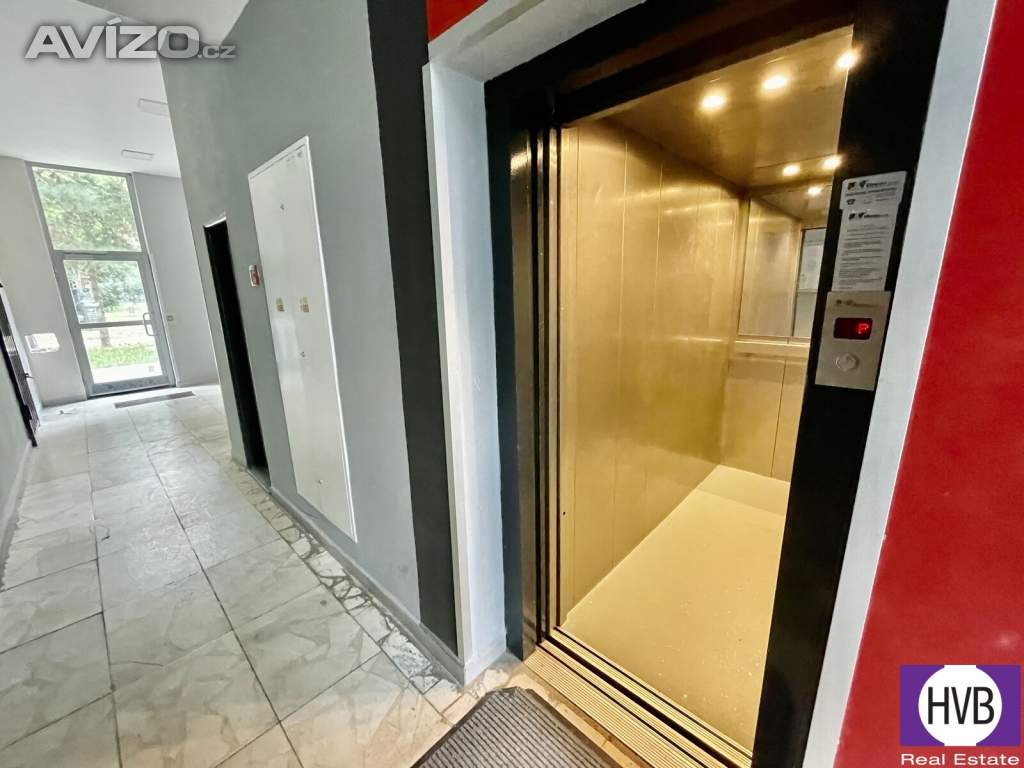 Foto inzerátu Prodej bytu 2+kk, 45m2, ul. Taussigova, Praha 8 - Kobylisy