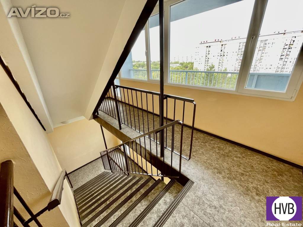 Foto inzerátu Prodej bytu 2+kk, 45m2, ul. Taussigova, Praha 8 - Kobylisy