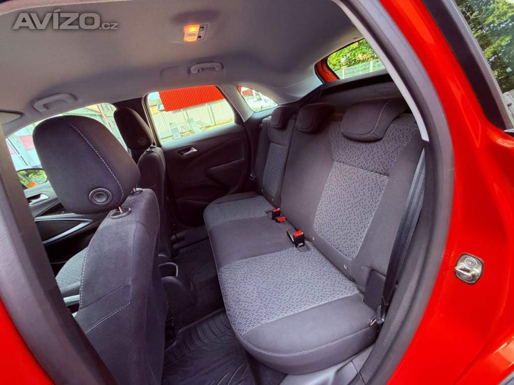 Foto inzerátu Opel Crossland X 1.2 Enjoy, ČR, 34 tkm