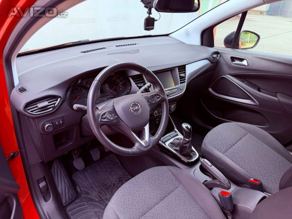 Foto inzerátu Opel Crossland X 1.2 Enjoy, ČR, 34 tkm