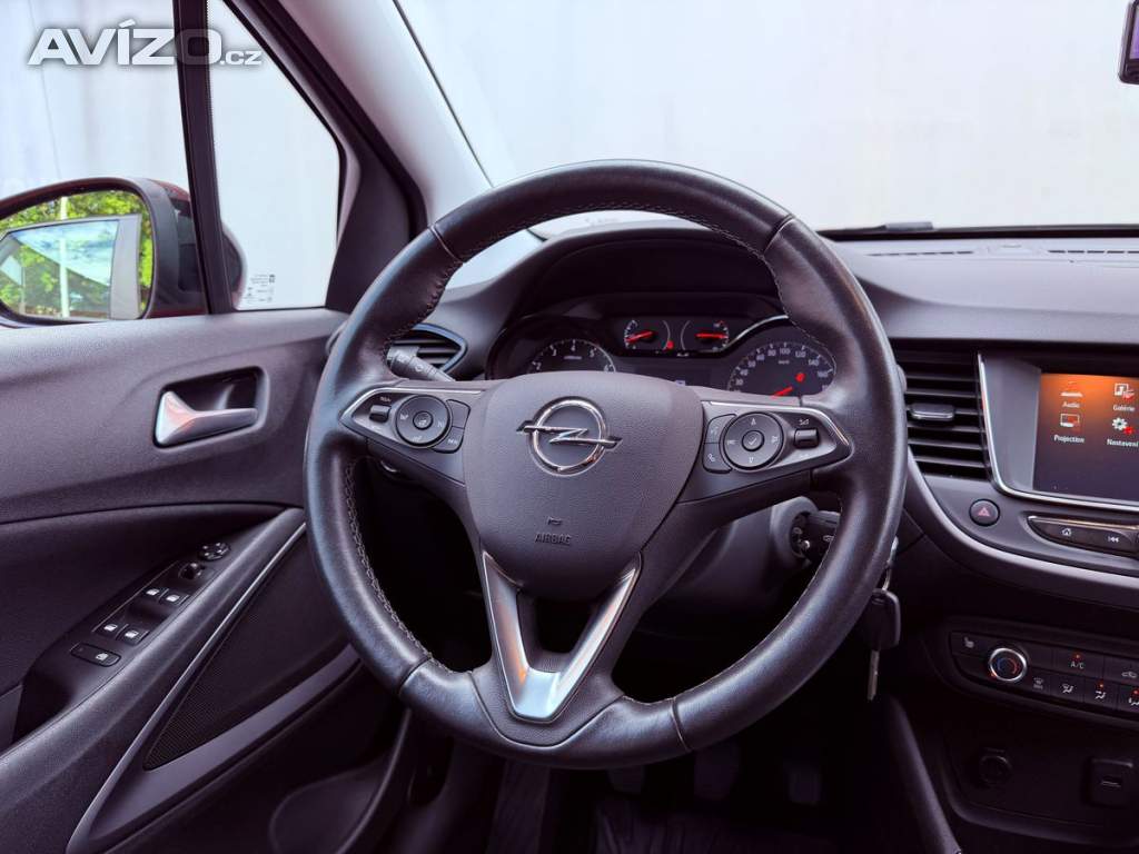 Foto inzerátu Opel Crossland X 1.2 Enjoy, ČR, 34 tkm