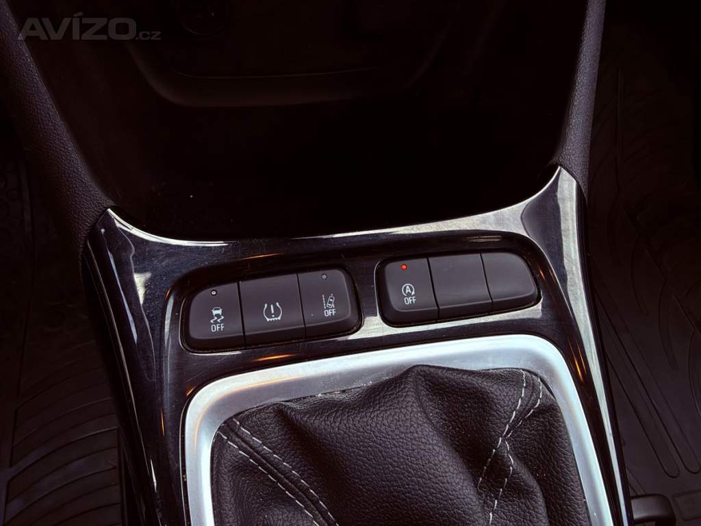 Foto inzerátu Opel Crossland X 1.2 Enjoy, ČR, 34 tkm