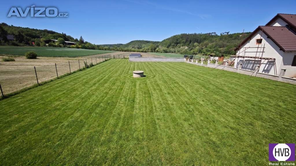 Foto inzerátu Prodej stavebního pozemku 1046 m², Stradonice, okr. Beroun