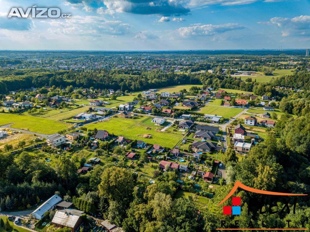 Foto inzerátu Prodej stavebního, zasíťovaného pozemku o výměře 1403 m² v lukrativní části města,  Havířov - Bludo